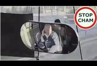 Ostra sprzeczka kierowcy autokaru rozmawiającego przez telefon i pasażera